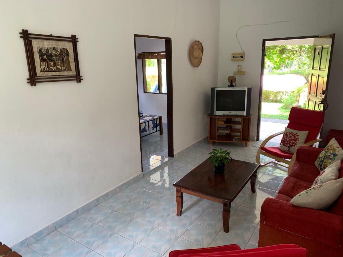פנתאי צנאנג Lovely Garden Villas מראה חיצוני תמונה