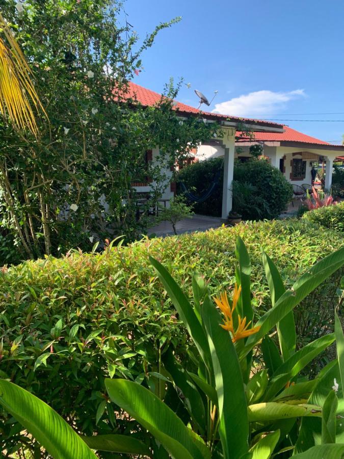 פנתאי צנאנג Lovely Garden Villas מראה חיצוני תמונה